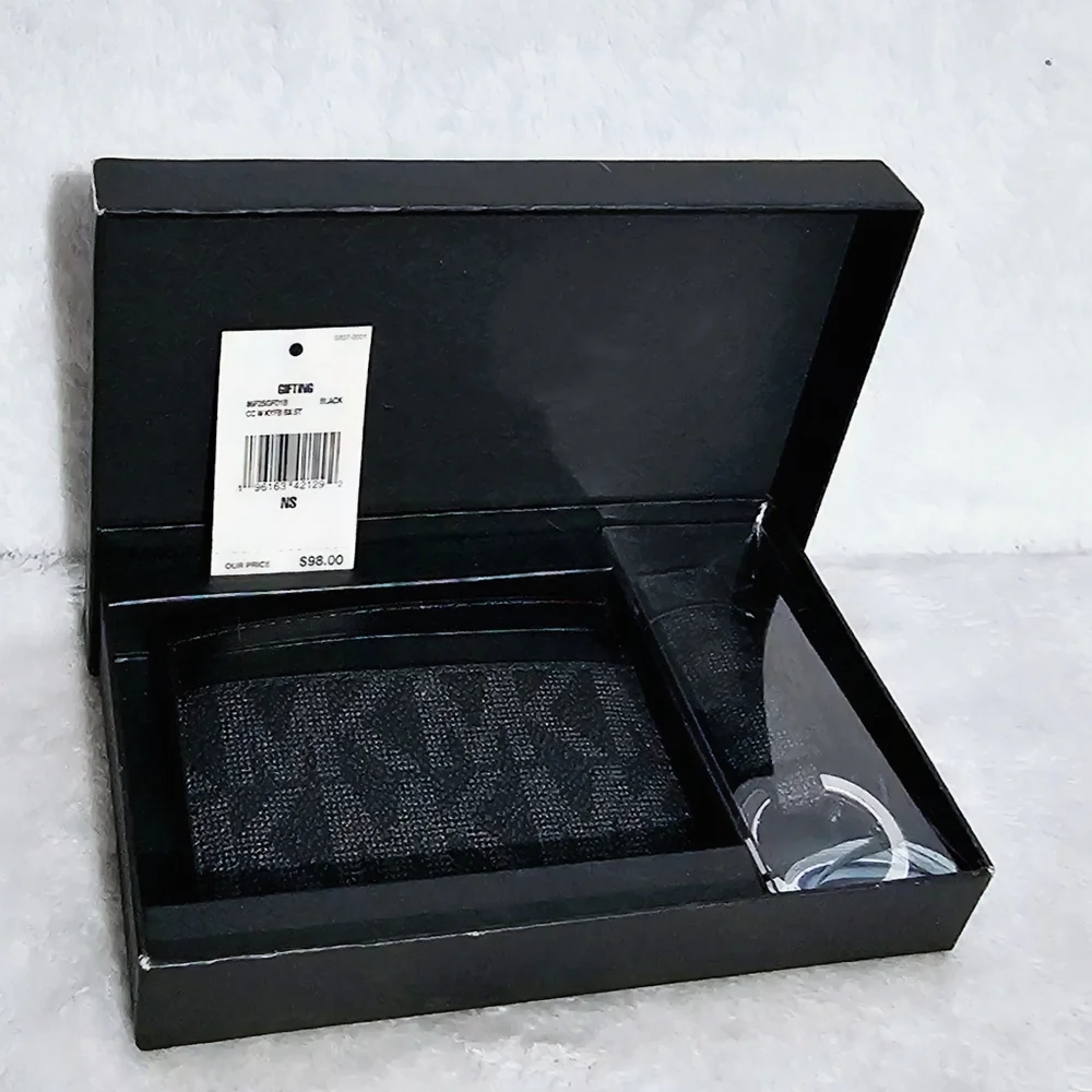 Michael Kors Card Holder and Keychain Gift Set